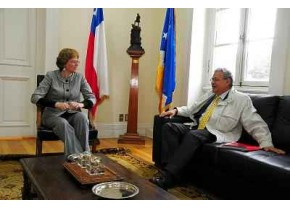 Intendenta se reunió con director del INACH en el marco de la coordinación del próximo consejo de política antártica.